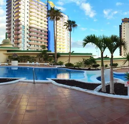 Paradise Apartment, With Wifi And Stunning Sea Views * אדחה